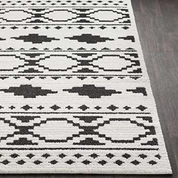 Hauteloom Amoret Bohemian Farmhouse Area Rug - 5'3" x 7'3"