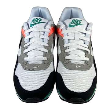 Nike Women's Sneaker Trail Running Shoes, 9 AU