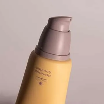 Haruharu Wonder Black Rice Moisture Airyfit Daily Sunscreen 50ml (1.69fl.oz), Reef Safe Formula, Non-Greasy Velvet Finish