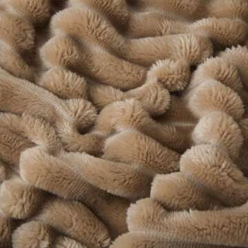 Linecooo Tan Fleece Throw Blanket 50”×60” for Couch Sofa Bed,Super Soft Cozy Plush Microfiber Flannel Blanket with Stripes Design Lightweight for Adults,Woman,Girls