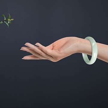 XiskCan Jade Bangle Bracelet – Elegant Good Luck Gift