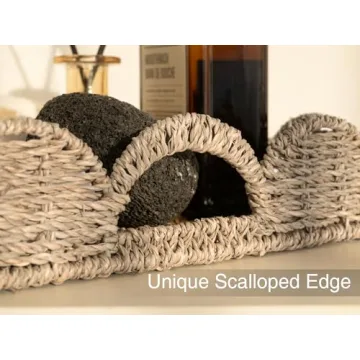 Stylish StorageWorks Seagrass Scalloped Tray for All Spaces