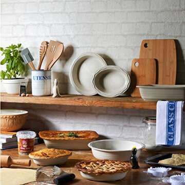 Mason Cash | S12 Red Hearts Mixing Bowl - 4.25 Quart