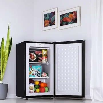 Anukis 3.0 Cu.ft Compact Freezer with Adjustable Temp