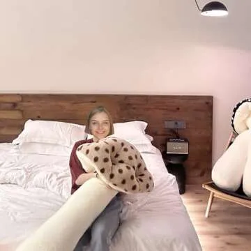 Hofun4U Mushroom Plush Pillow - Soft Long Stuffed Cushion