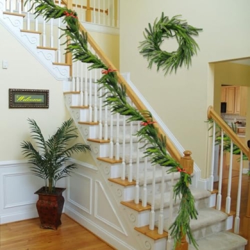 20 Inch Realistic Cedar Wreath for Holiday Decor