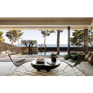 Living by the Sea Coastal Decor for Beach Lovers