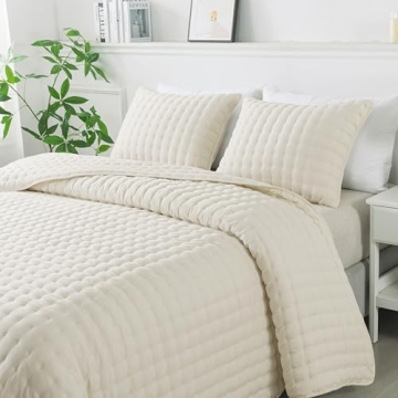 WDCOZY Ivory King Quilt Set for All Seasons | 3 Pieces
