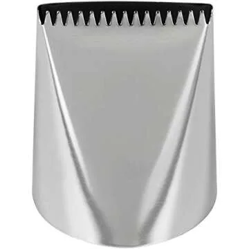 Wilton Carded Tip Cake Icer for Easy Cake Decorating