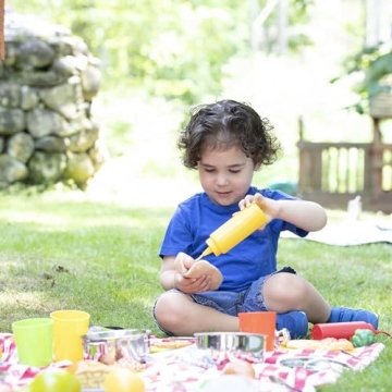 Melissa & Doug Condiments Set for Kids - Realistic Play Food