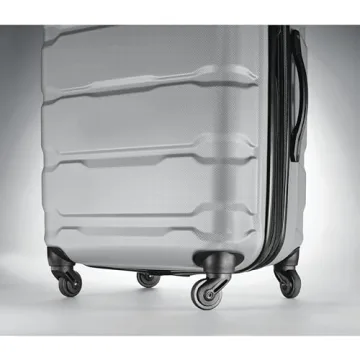 Samsonite Omni PC Expandable Luggage Set in Silver