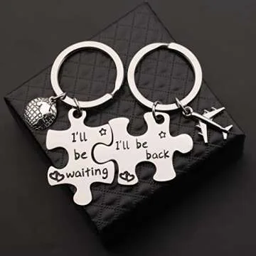 Lywjyb Birdgot Puzzle Keychain Couples Set Long Distance Relationships Gifts For Couples Love Friendship Gift (Silver)