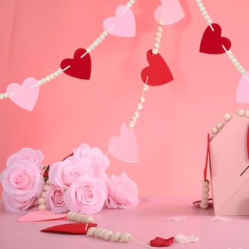 Valentines Day Felt Heart Garland for Home Decor