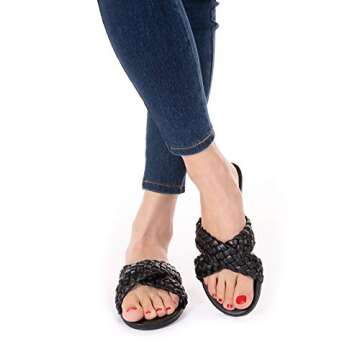 Mtzyoa Women Flat Sandals Black Size 7.5 Braided Crossover Summer Casual Sandalias para mujer Cute Leather Vacation Bohemian Dressy Slides