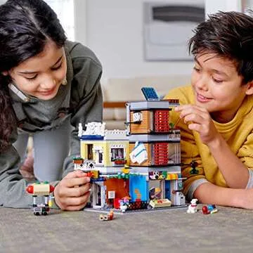 LEGO Creator 3 in 1 Townhouse Pet Shop & Café Building Set