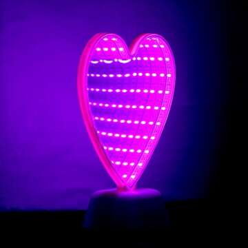 Chi-buy Mirror Light, LED Desktop Lamp - Heart Shaped Night Light & Party Decor, Pink, Modern Style, Plastic, Battery Powered, 7.48x2.75x6.29 inches, 0.19 lbs