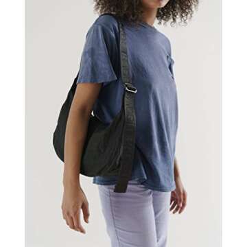 BAGGU Medium Nylon Crescent Bag - Black 37.5''