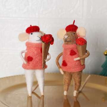 Watereem Set of 2 Valentine's Day Felt Mice Ornaments, 4.5" Hanging Wool Mouse Couple Figurine with Bouquet, Tiered Tray Tabletop Decor, Valentines Anniversary Easter Gifts Wedding Party Supply