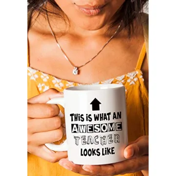 Classic Mugs Teacher Appreciation Gifts What An Awesome Teacher Looks Like for Classroom Teaching Decorations World’s Best Men Women Teachers Ever Novelty Gift Coffee Mug Tea Cup Gift From Students