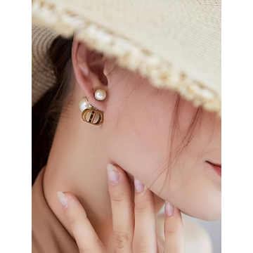 Personalized Pearl Stud Earrings for Women - Custom Gold Jewelry