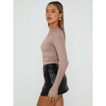 Trendy Queen Women's Long Sleeve Crop Tops for Fashion