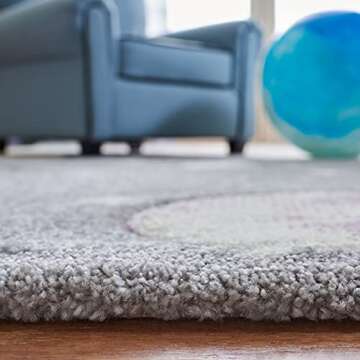 SAFAVIEH Carousel Kids Collection Accent Rug - 4' x 6', Grey & Lavender, Non-Shedding & Easy Care, Ideal for High Traffic Areas for Boys & Girls in Playroom, Nursery, Bedroom (CRK103F)