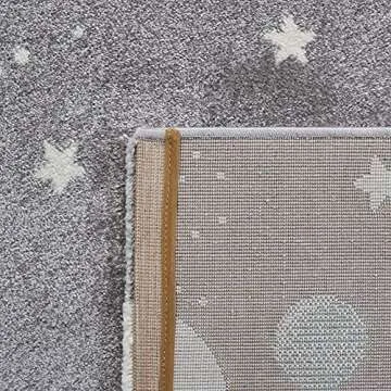 SAFAVIEH Carousel Kids Collection Accent Rug - 4' x 6', Grey & Lavender, Non-Shedding & Easy Care, Ideal for High Traffic Areas for Boys & Girls in Playroom, Nursery, Bedroom (CRK103F)