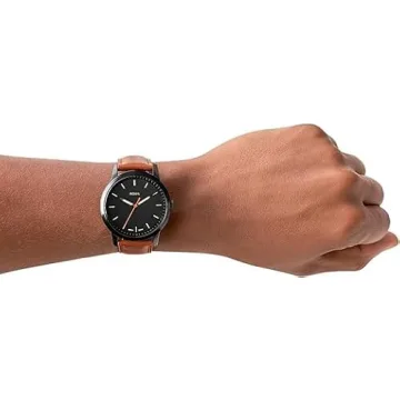Fossil Men's Minimalist Quartz Watch - Perfect for Any Occasion