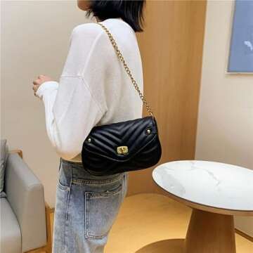 CHYUANX Small Quilted Crossbody Bags For Women, Quilted Purses For Women Handbags With Coin Purse Removable Crossbody Strap (Black)