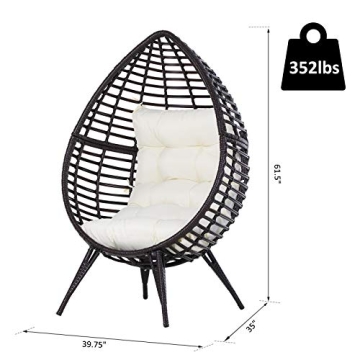 Cozy Outsunny Wicker Egg Chair for Indoor and Outdoor Use
