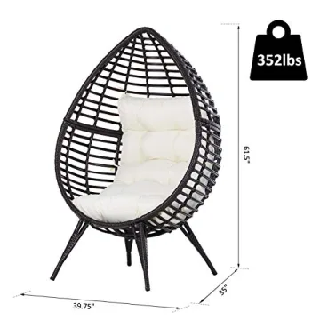 Cozy Outsunny Wicker Egg Chair for Indoor and Outdoor Use