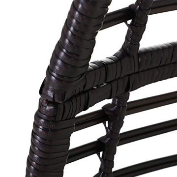 Cozy Outsunny Wicker Egg Chair for Indoor and Outdoor Use