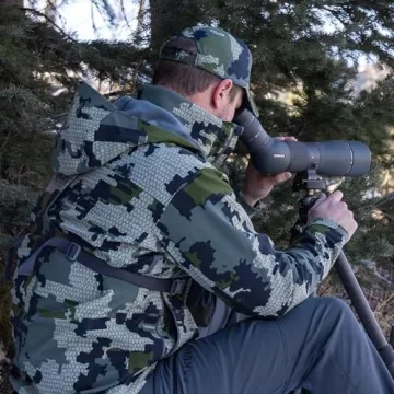 KUIU Guide PRO Hooded Jacket - Camouflage, Lightweight, Hunting Gear