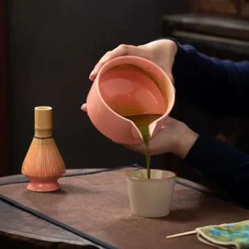 BEIMENWAI Matcha Whisk Set - Matcha Kit, 20 OZ Matcha Bowl with Spout, Bamboo Matcha Whisk & Whisk Holder, Matcha Spoon &Tea Cloth - 5PCS Pink Matcha Set For Matcha Tea Ceremony Lovers