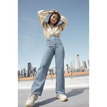 Levi's Women's High Waisted Straight Jeans