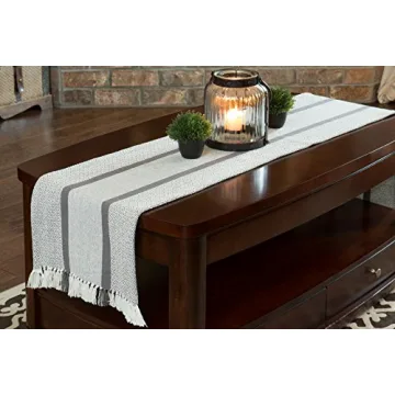 Stylish Cotton Table Runner for Elevating Dining Spaces