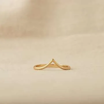 GNIRTSI Gold V Ring for Women Chevron 14K Gold Plated Minimalist Stack Thin Band Finger Jewelry Size 6