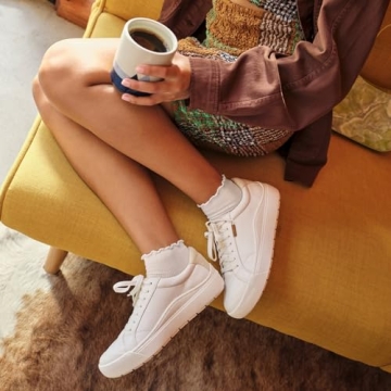 Comfortable Dr. Scholl's Women's Time Off Sneakers