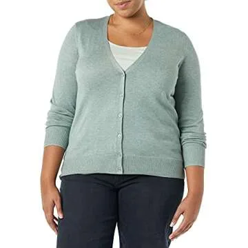 Lightweight V-Neck Cardigan Sweater for Everyday Elegance