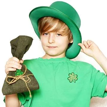 Zonon 1000 Pieces St Patrick's Day Stickers Roll 1.5 Inch Irish Shamrock Labels Clover Themed Stickers Self Adhesive Tag Seals Stickers for Bags Boxes Wrap Cards Party Decoration Supplies