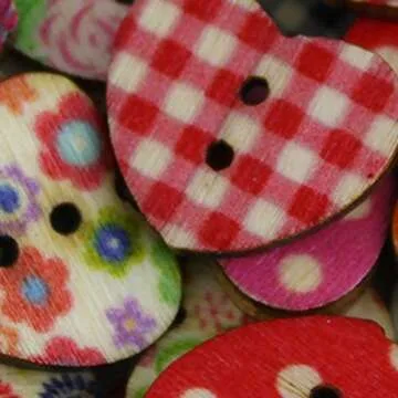 100pcs Multicolored Heart Shaped 2 Holes Wood Sewing Buttons