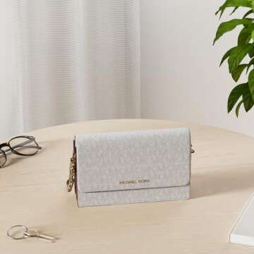 Michael Kors Women's 35F0GTVC8B Jet Set Travel Medium Multifunction Phone Xbody Crossbody Bag Wallet (Vanilla)