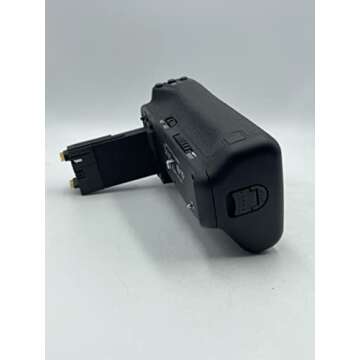 Canon EOS 70D Battery Grip for Extended Shoot Power