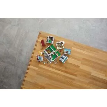 LEGO Creator Expert Bookshop 10270 Modular Building, Home Décor Display Set for Collectors, Advanced Collection, Gift Idea for 16 Plus Year Olds