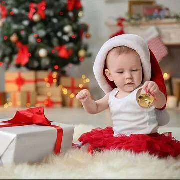 50 Pack 1 Inch Jingle Bells Christmas Gold Jingle Bells for Craft Festival Decoration with 30 Meter Red Cord and 12 Bowknots