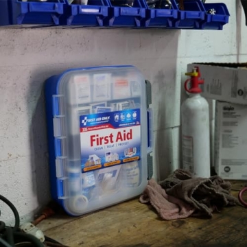 First Aid Only OSHA-Compliant Kit for Emergency Care