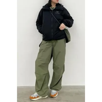 Stylish Women’s Baggy Cargo Pants for Casual Comfort