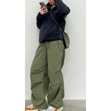 Stylish Women’s Baggy Cargo Pants for Casual Comfort