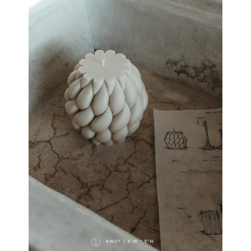 LAWA Knot Ball Candle - Elegant Scented Handmade Candle