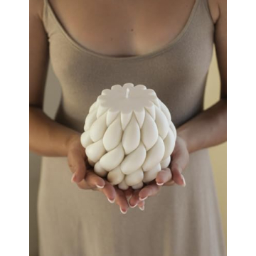 LAWA Knot Ball Candle - Elegant Scented Handmade Candle